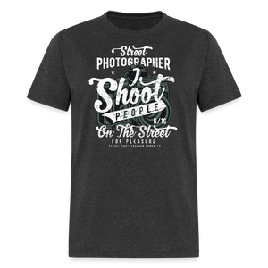 SnkrVet 'I Shoot People' Unisex T-Shirt - heather black